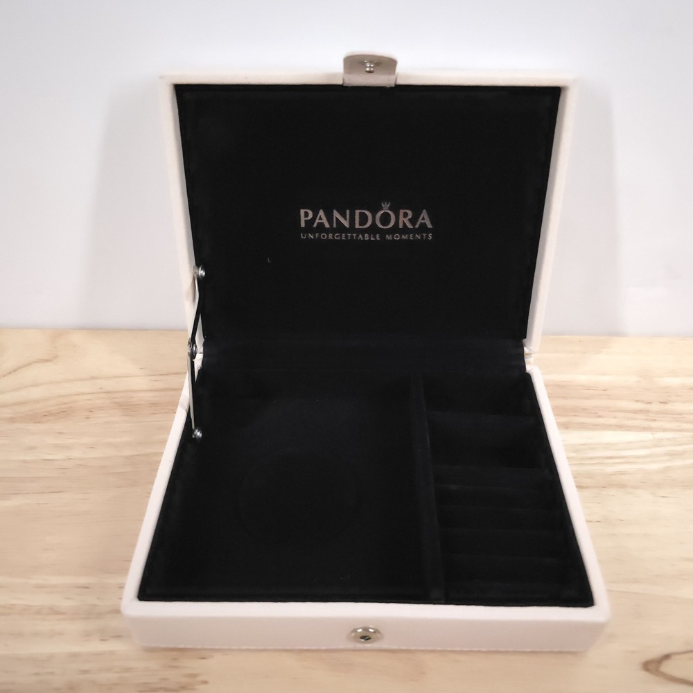Pandora Jewelry Box Leather Travel Case Pale Pink Snap Closure Velvet Lined